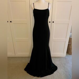 Lulu's Elegant Black Maxi Dress